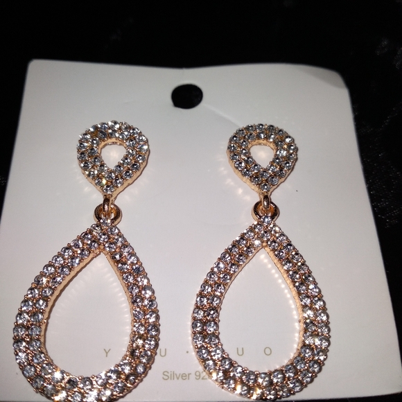 Drop earrings - Picture 4 of 12